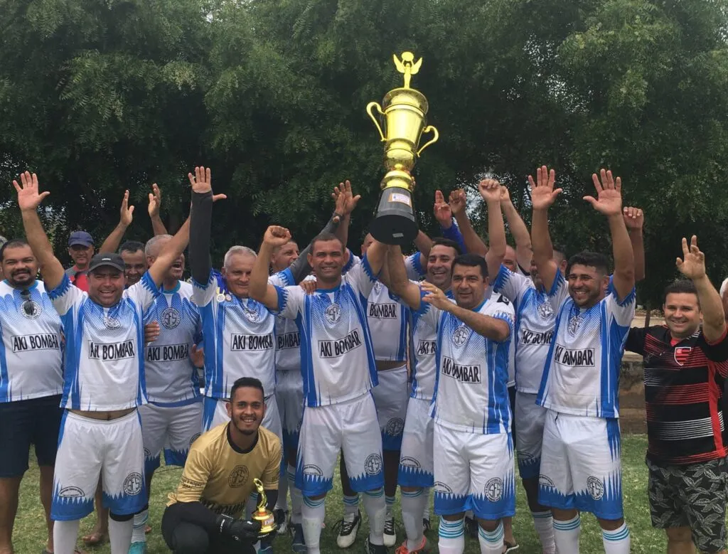 Veteranos é o campeão 2022 do Campeonato de Futebol Master de Sumé