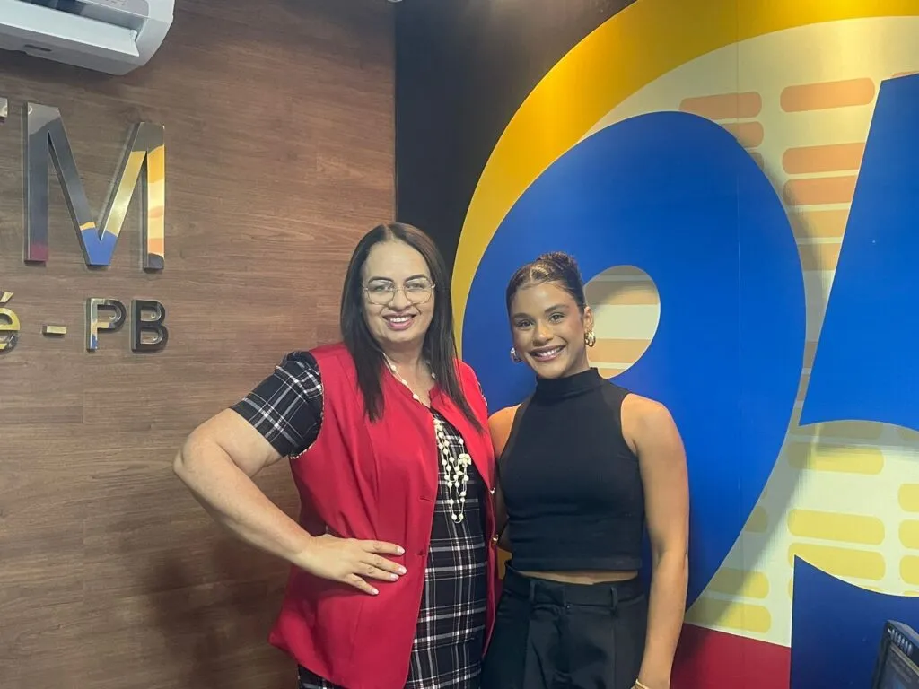 Podcast: Entrevista com a atriz e modelo sumeense Karoliny Mariano