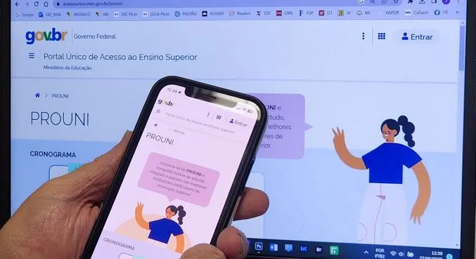 Selecionados no Prouni têm até esta quarta para apresentar documentos
