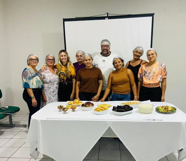 Capacitação de Gastronomia em São José dos Cordeiros é aplicada para empreendedores da Festa do Mel