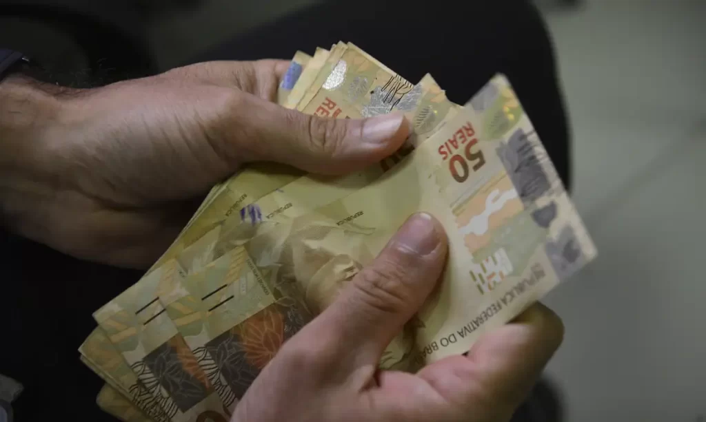 Segunda parcela do décimo terceiro deve ser depositada até sexta-feira