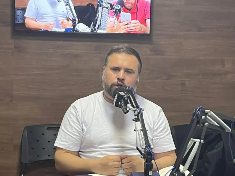Prefeito de Camalaú, Bira Mariano, anuncia realização de concurso público