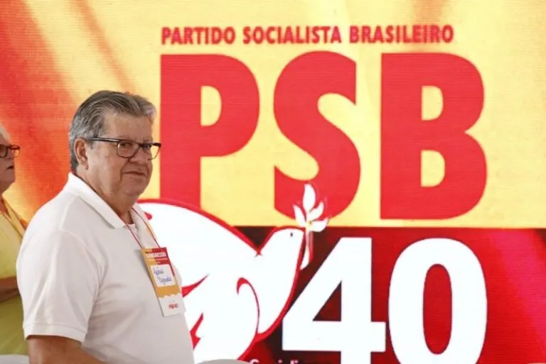 PSB filiará prefeitos em Congresso que vai oficializar João Azevêdo na presidência do partido