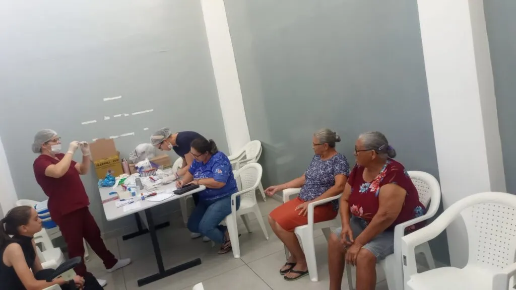 Secretaria Municipal de Saúde de Sumé leva serviço do laboratório municipal para a zona rural