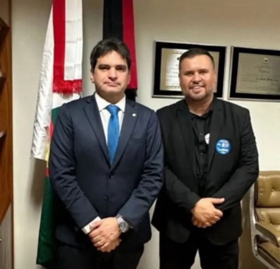 Deputado Murilo Galdino destina R$ 396 mil para obras de pavimentação em Camalaú