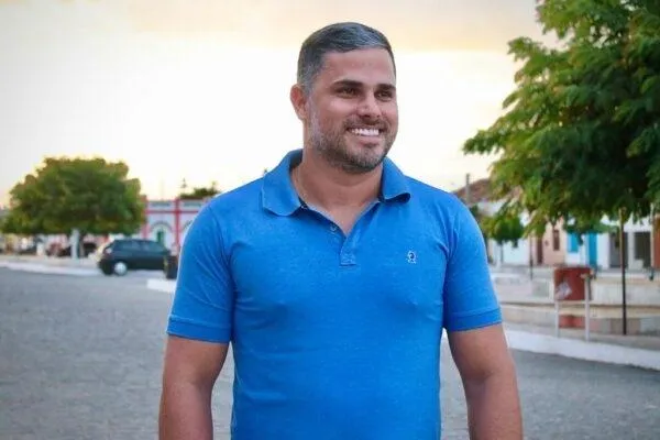 Prefeito Felício Queiroz inaugura Centro de Eventos e abre oficialmente o XV Festival do Mel em São José dos Cordeiros nesta quinta-feira (18)