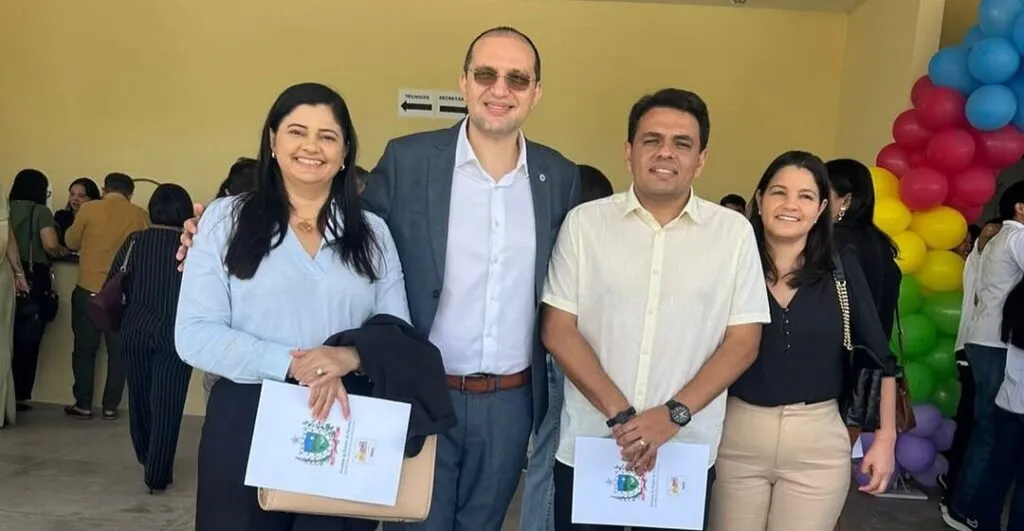 Prefeito de Amparo Tárcio Gabriel e equipe de governo participam de encontro sobre ICMS Educacional e Alfabetização em João Pessoa