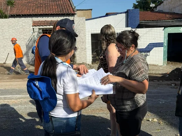 EM CG: Governo e Cagepa lançam ação emergencial com assistência às vítimas limpeza urbana e custeios