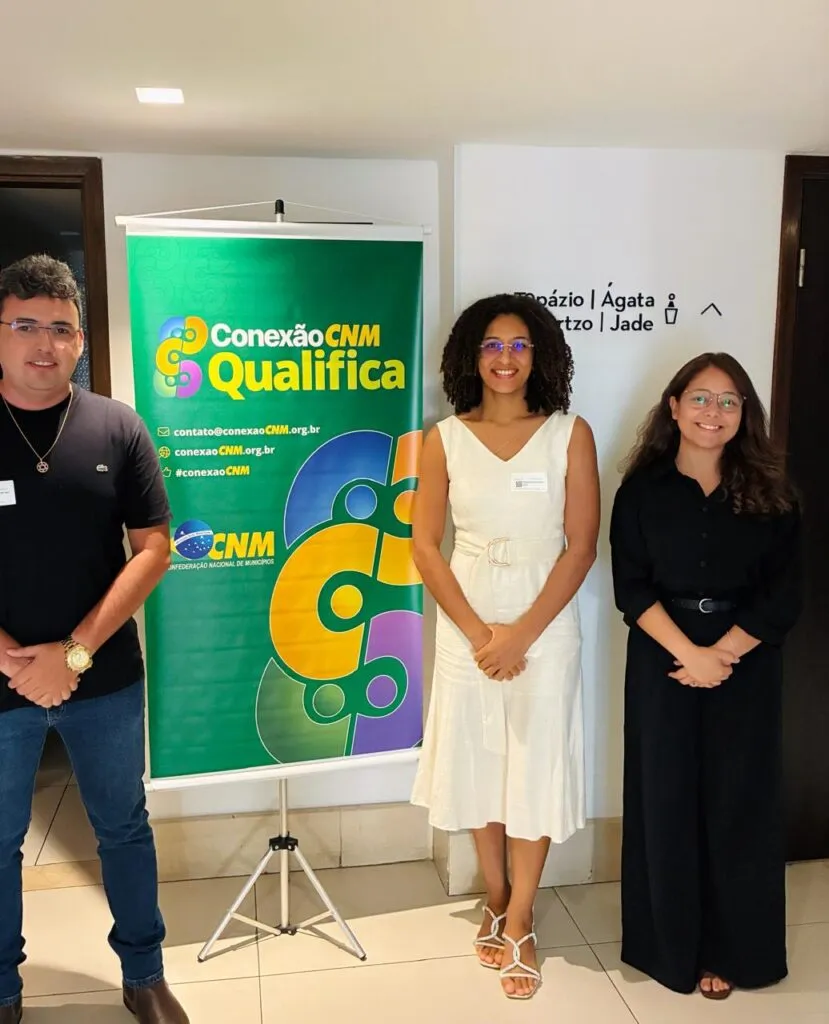 Servidores do Setor de Tributos de Sumé participam de capacitação sobre reforma tributária em evento nacional