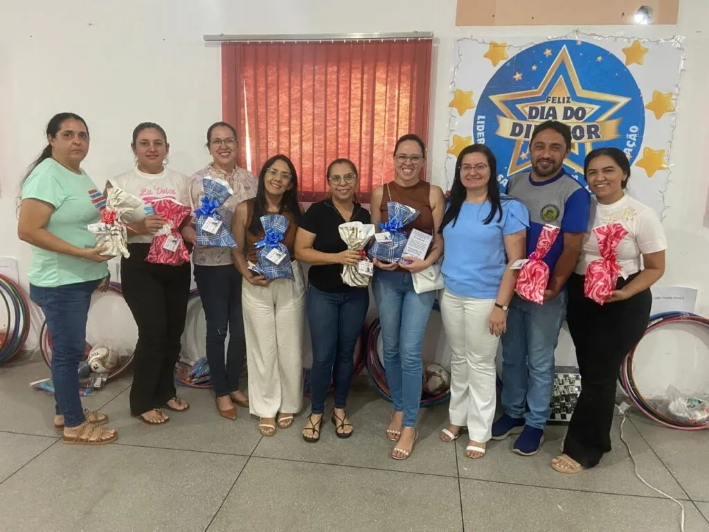 Educação de Sumé celebra o Dia do Diretor com reunião produtiva e momentos de reconhecimento