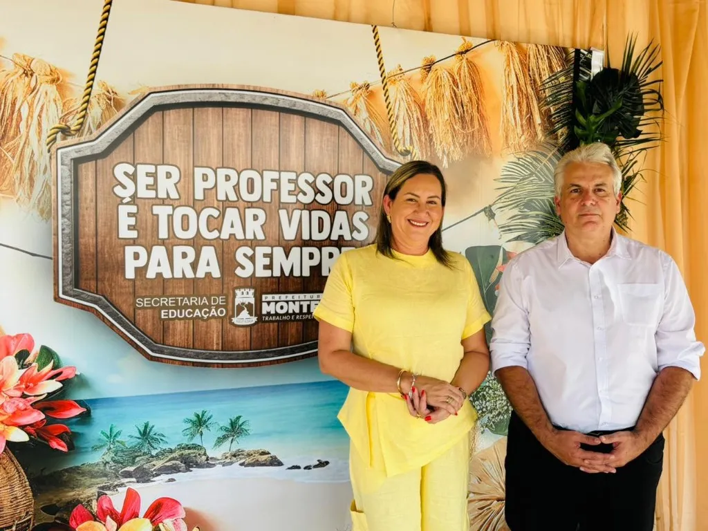 Prefeita Ana Paula realiza pagamento do Prêmio por Desempenho aos professores em Monteiro