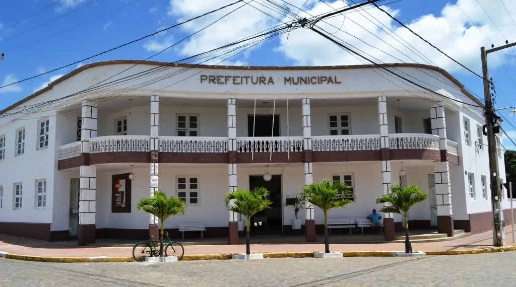 Prefeitura de Monteiro convoca candidatos aprovados no concurso público