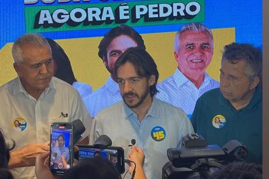 Pedro Cunha Lima confirmará apoio a Cícero Lucena no dia 30, mas sem compor chapa