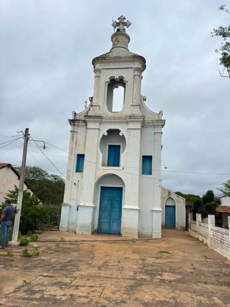 Prefeitura de Sumé e Procuradoria Federal da Paraíba viabilizam entrega de capela histórica do Assentamento Mandacaru
