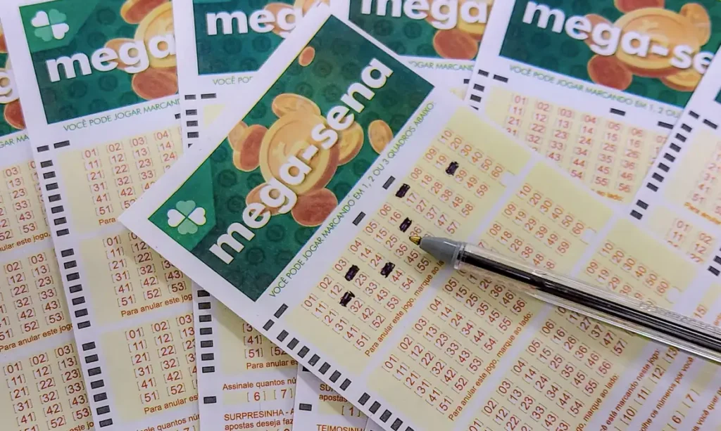 Mega-Sena acumula para R$ 135 milhões